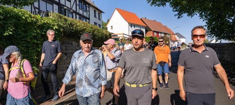 Wanderrunde mit Bürgermeister Florin Wanderrunde mit Bürgermeister Florin