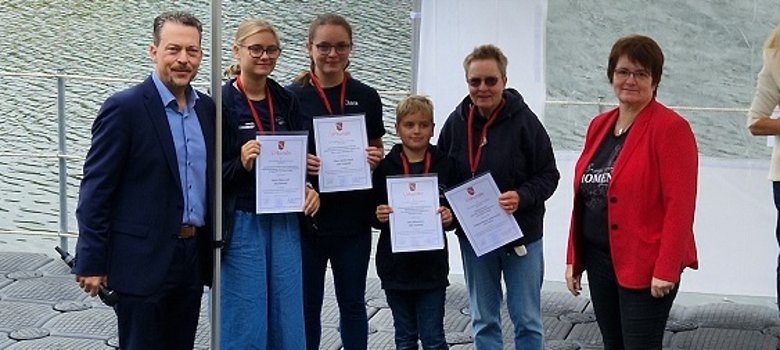 Bezirksmeister der Schwimmsportgemeinschaft Fuldatal Bezirksmeister der Schwimmsportgemeinschaft Fuldatal