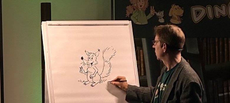 Illustrator Oliver Gerke entwirft gemeinsam mit den Kindern das Ihringshörnchen
