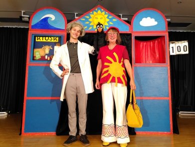 Prima-Klima-Show Professor Pfiffikus, Mimi Energy und Rabe Rudi von der Prima-Klima-Show